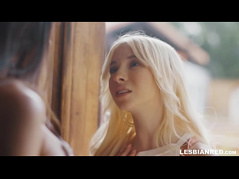 ❤️ Ragazza torna a casa qualche mese dopo e finisce per mangiare la figa della sua matrigna ☑ Porno russo al it.milfnut-net.ru